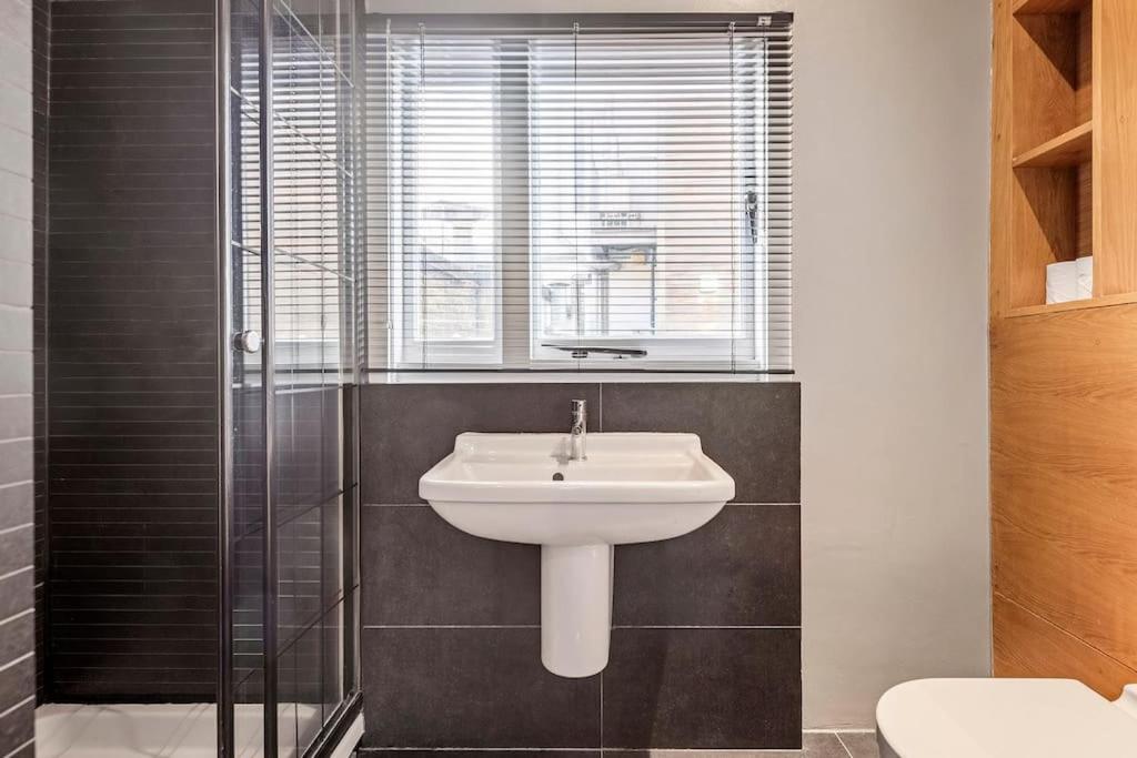 Spacious Home On Chapel Market London Ngoại thất bức ảnh